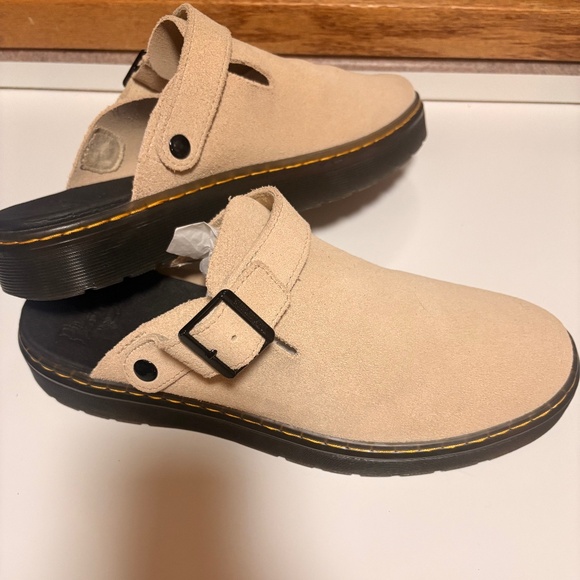 Dr. martens mules main image 8
